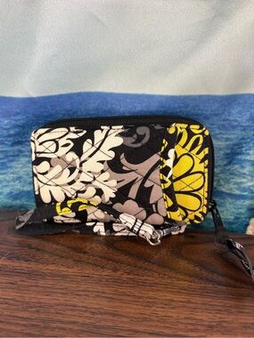 Vera Bradley Baroque Green and Black Floral Wristlet Wallet
